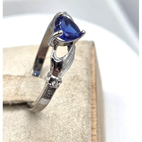 Silver Tone Claddagh Ring With Blue Heart-Shaped Stone & CZ Accents Size 8.5 - Picture 3 of 5